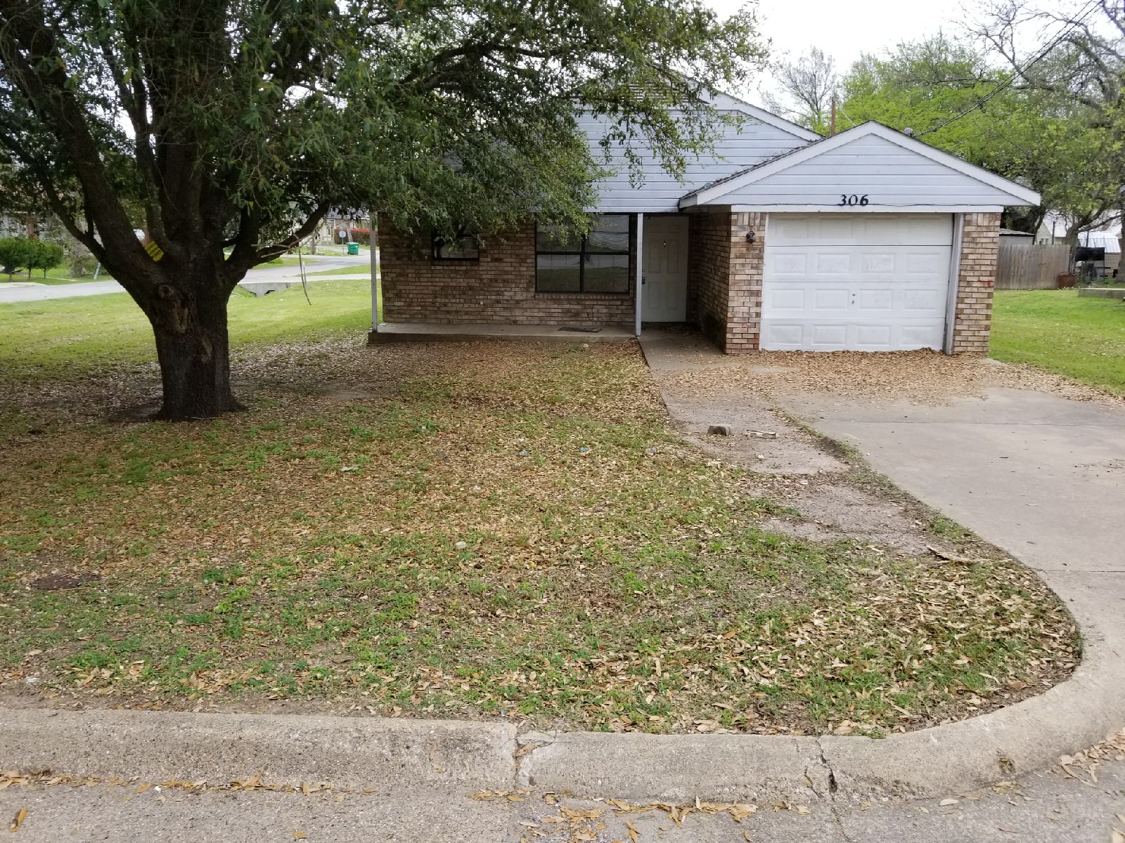 306 N. Wilson Street, Kaufman, TX 75142 Home For Everyone